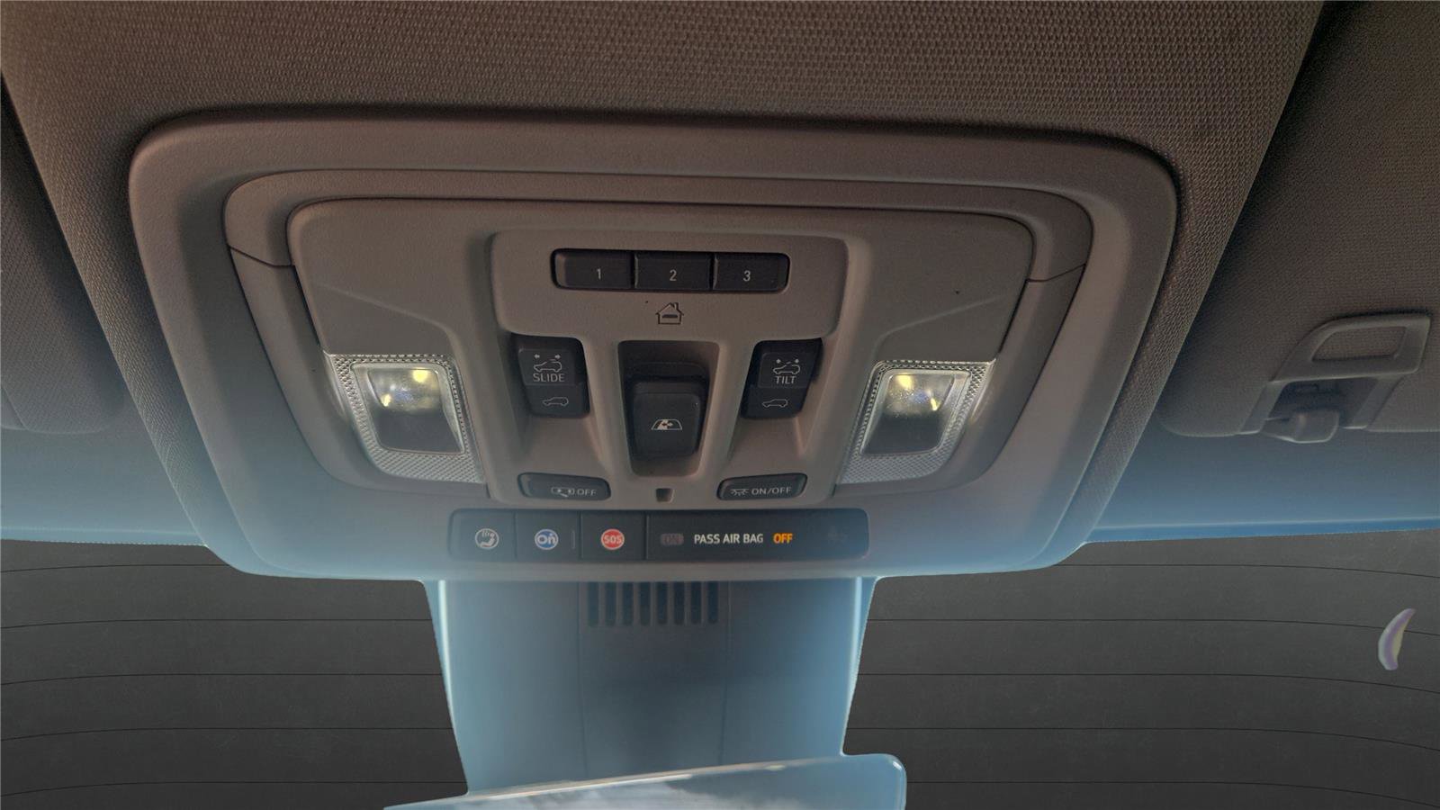 Used 2024 GMC Sierra 2500 Denali w/ Technology Package image 13