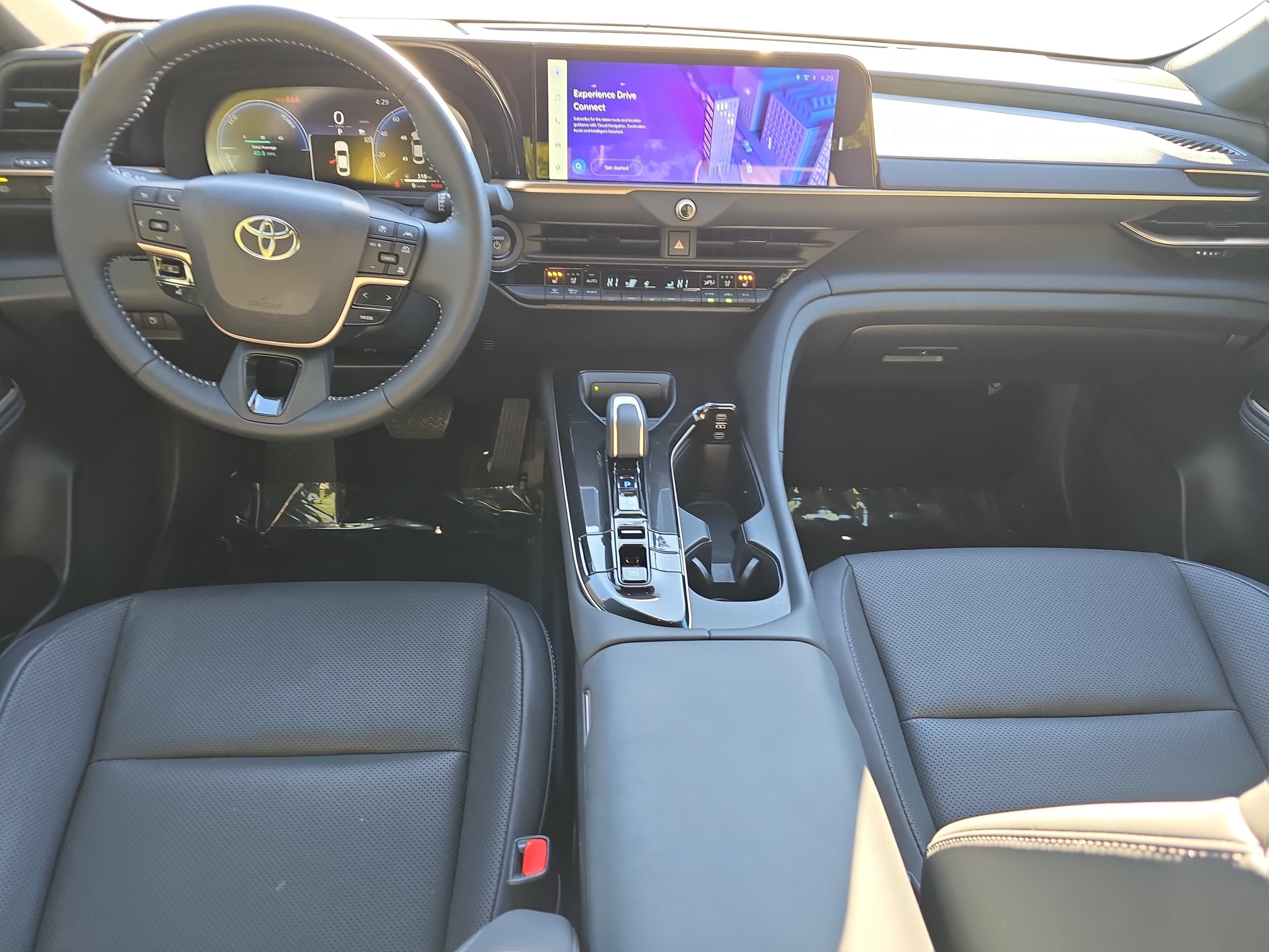 Used 2026 Toyota Crown AWD/4WD image 9