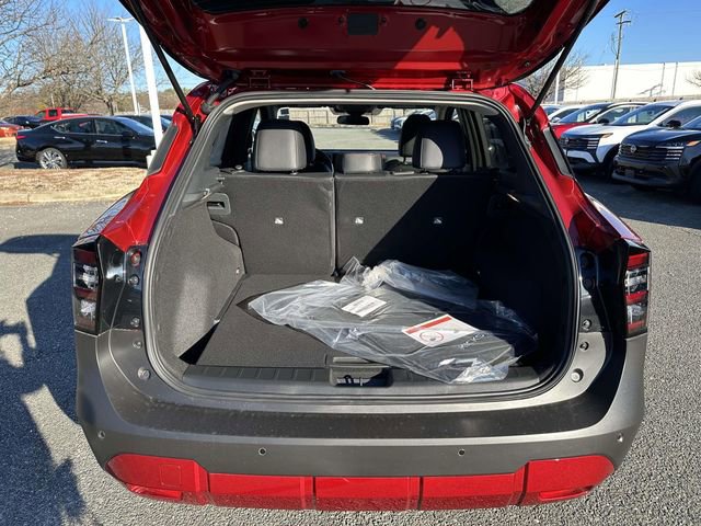 New 2026 Nissan Kicks SR image 12