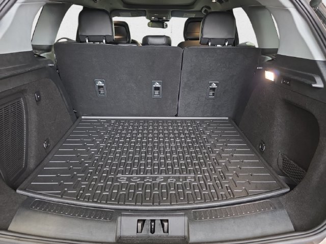 Used 2020 Lincoln Corsair AWD w/ Premium Package image 12