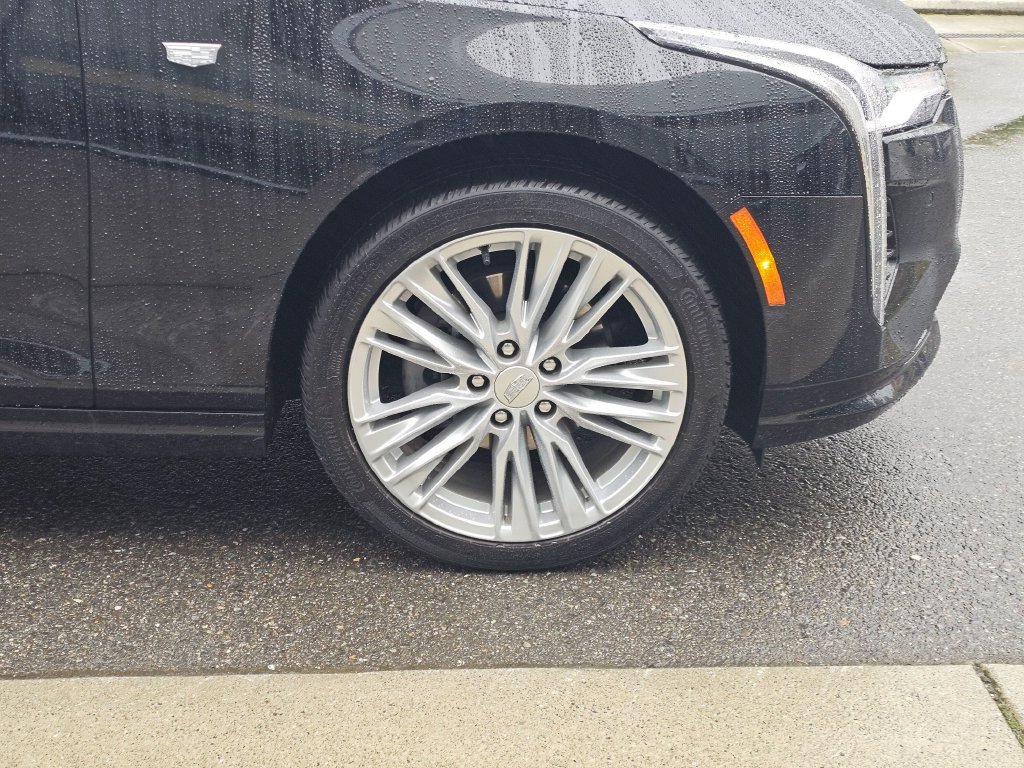 Certified 2026 Cadillac CT4 Premium Luxury AWD/4WD image 9