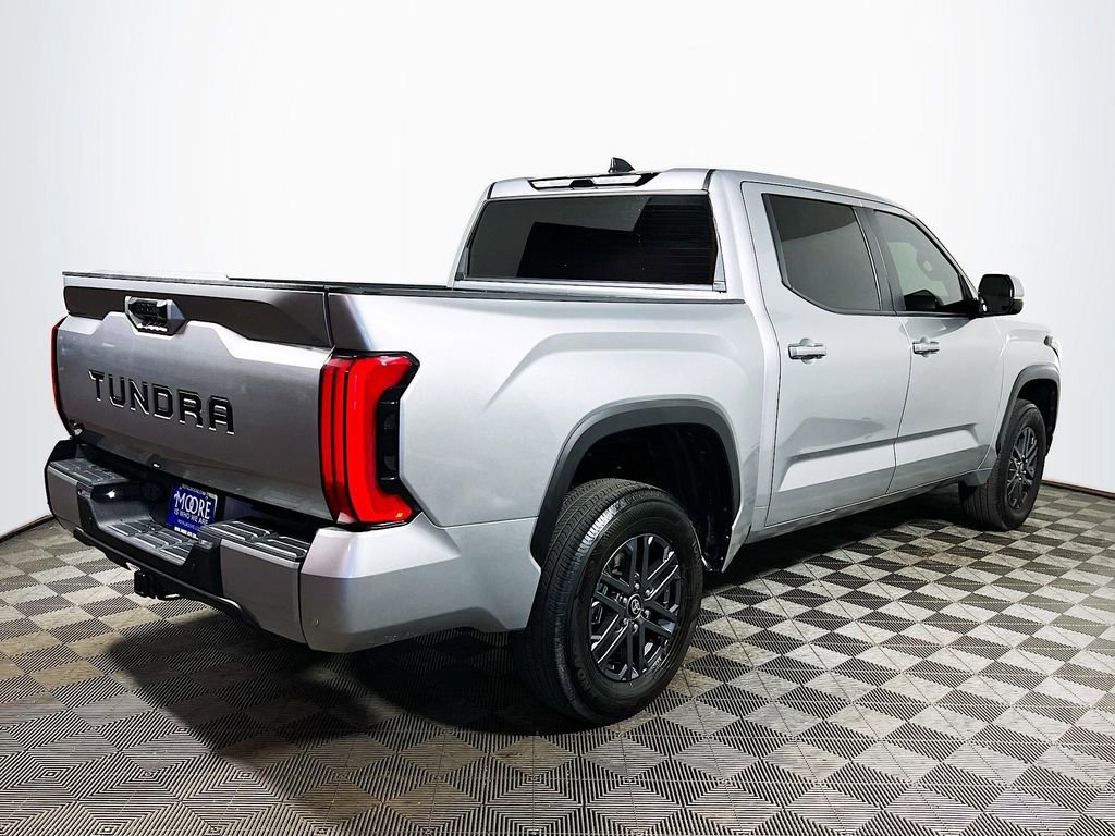 Used 2025 Toyota Tundra SR5 w/ SR5 Convenience Package AWD/4WD image 8