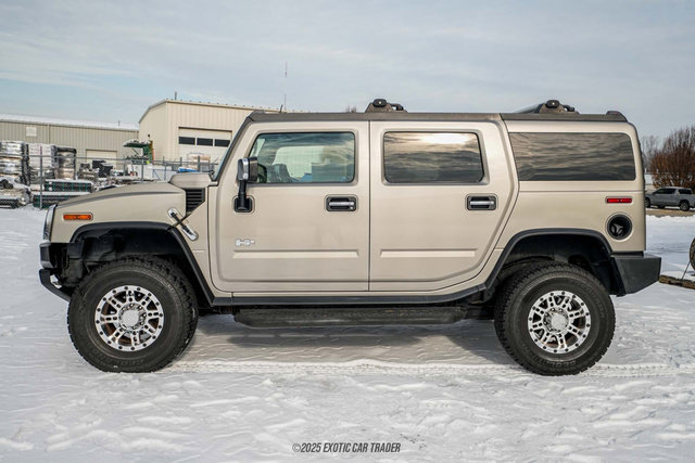 Used 2003 HUMMER H2 w/ Preferred Equipment Group AWD/4WD image 3