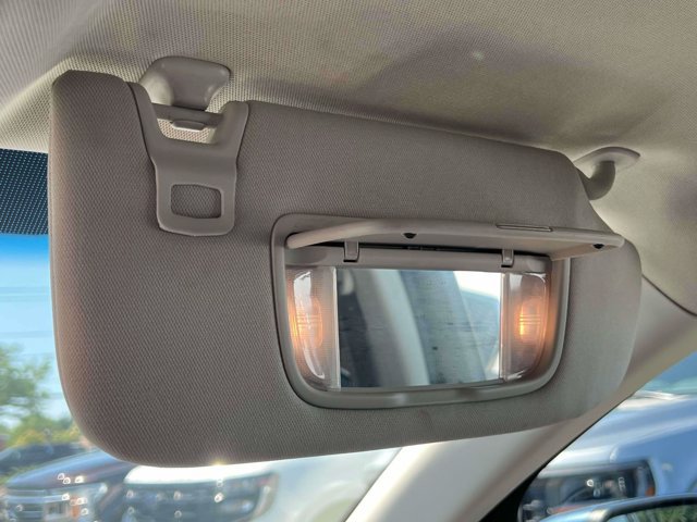 Used 2018 Ford Edge SEL w/ Equipment Group 201A AWD/4WD image 35