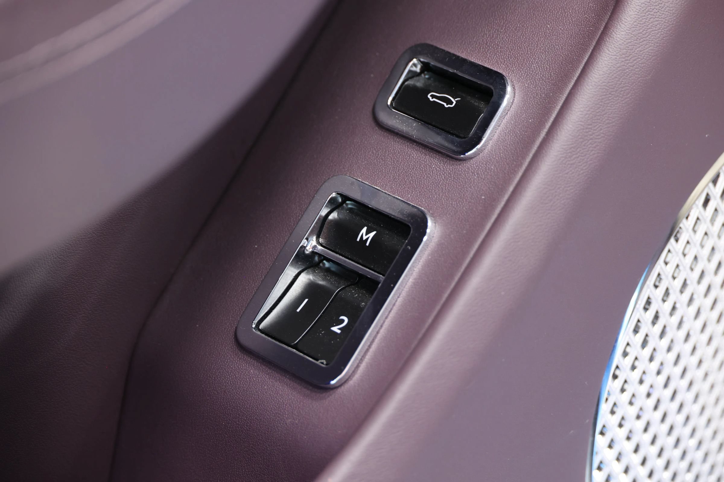 Used 2022 Bentley Flying Spur V8 AWD/4WD image 18