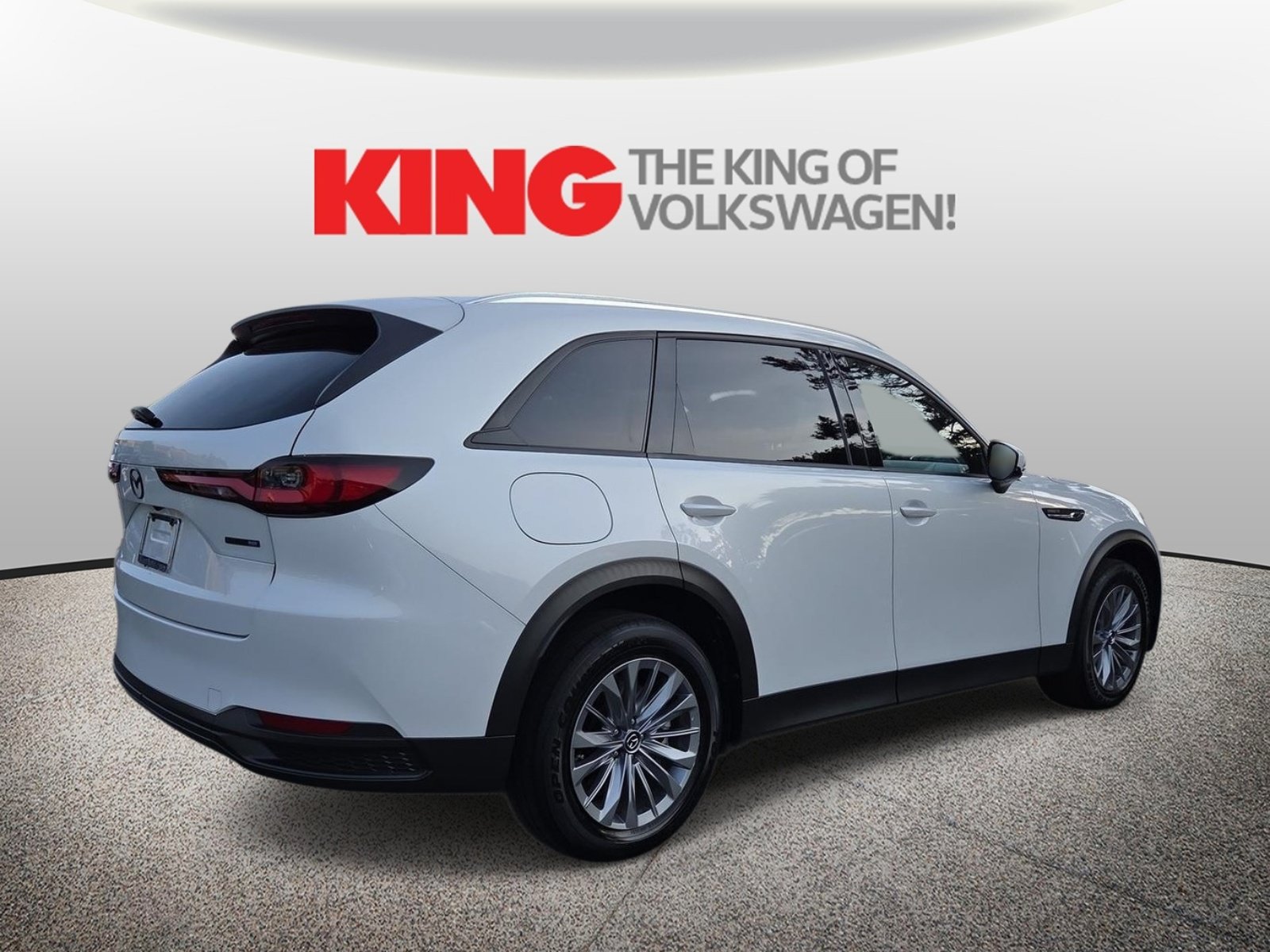 Used 2024 MAZDA CX-90 Plug-In Hybrid w/ Preferred AWD/4WD image 3