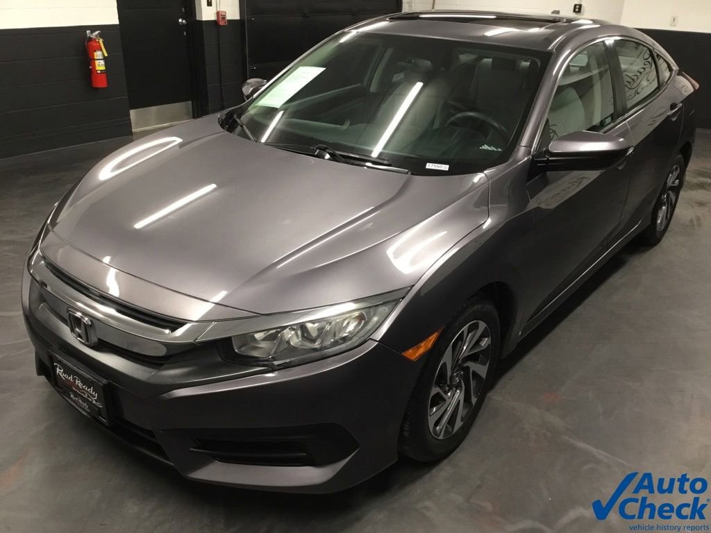 Used 2018 Honda Civic EX image 6