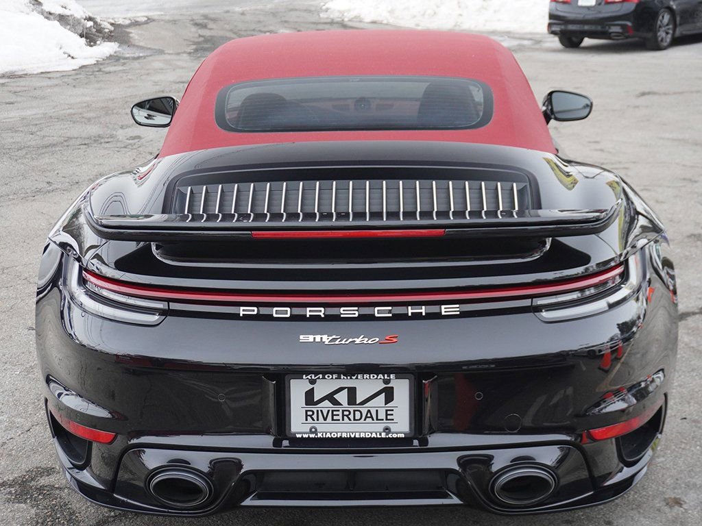 Used 2022 Porsche 911 Turbo S w/ 911 Turbo Sportdesign Package image 22