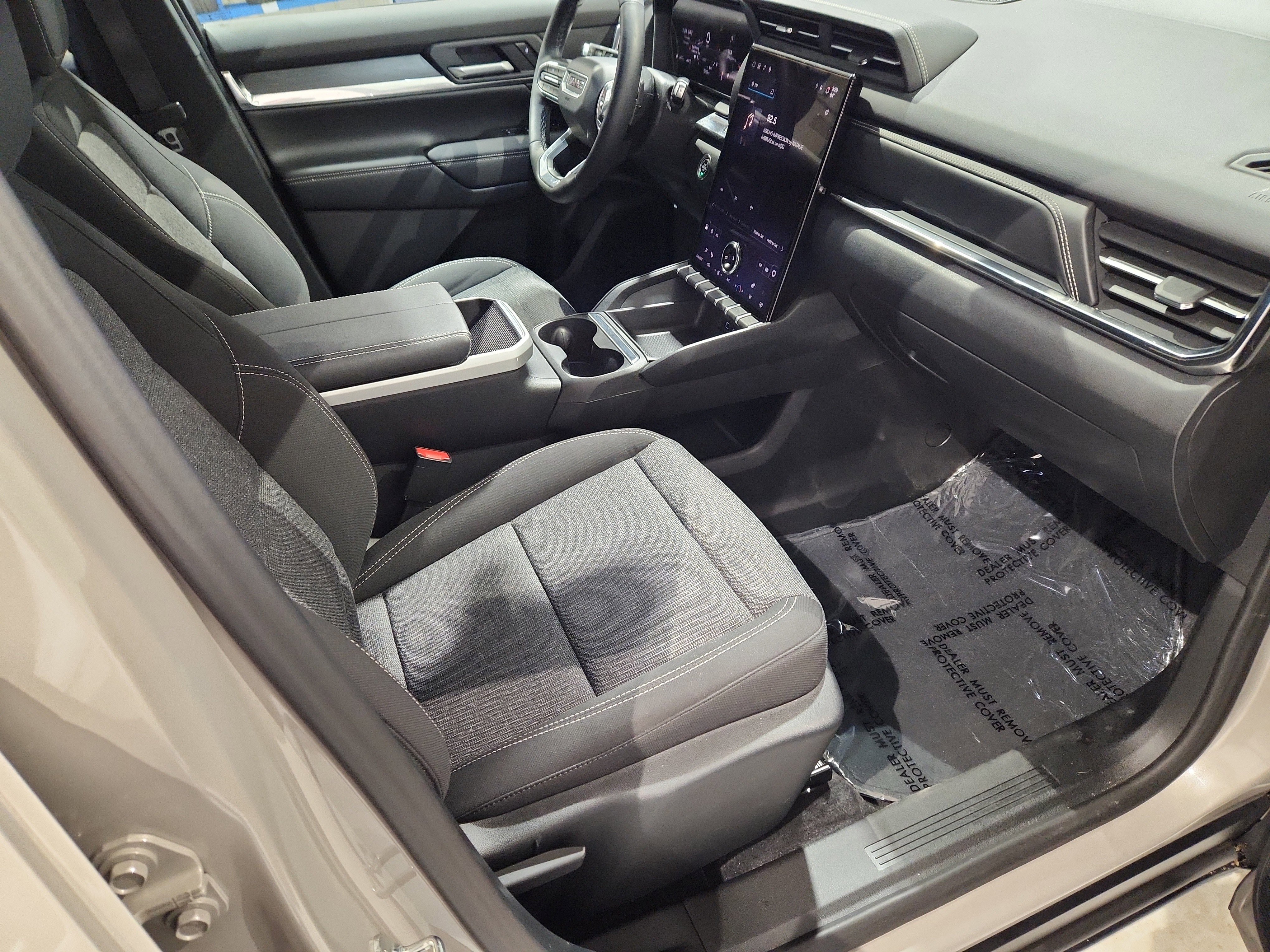 Used 2026 GMC Terrain Elevation w/ Technology Package II image 18