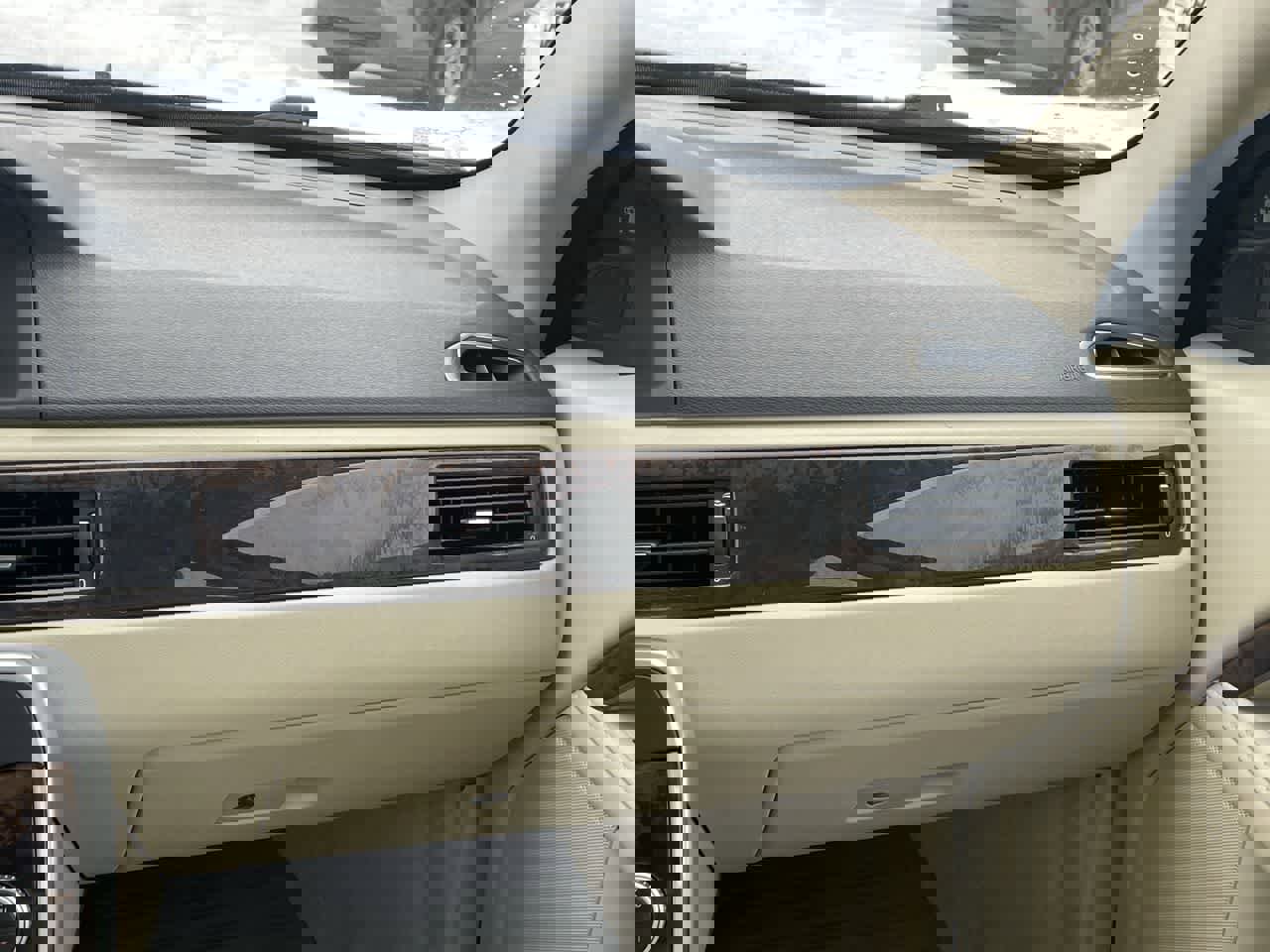 Used 2015 Volvo S80 T6 Platinum image 16