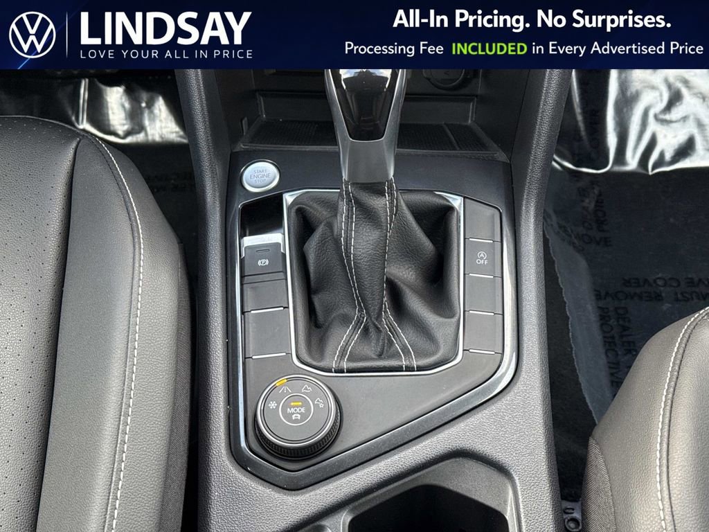Used 2023 Volkswagen Tiguan SE AWD/4WD image 18