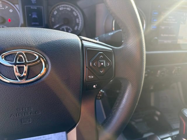 Used 2017 Toyota Tacoma TRD Off-Road w/ Tow Package (A/T) AWD/4WD image 12