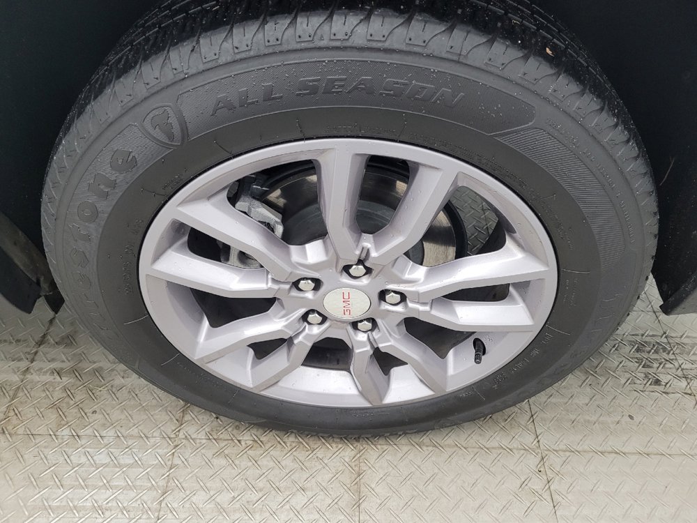 Used 2024 GMC Terrain SLT AWD/4WD image 31