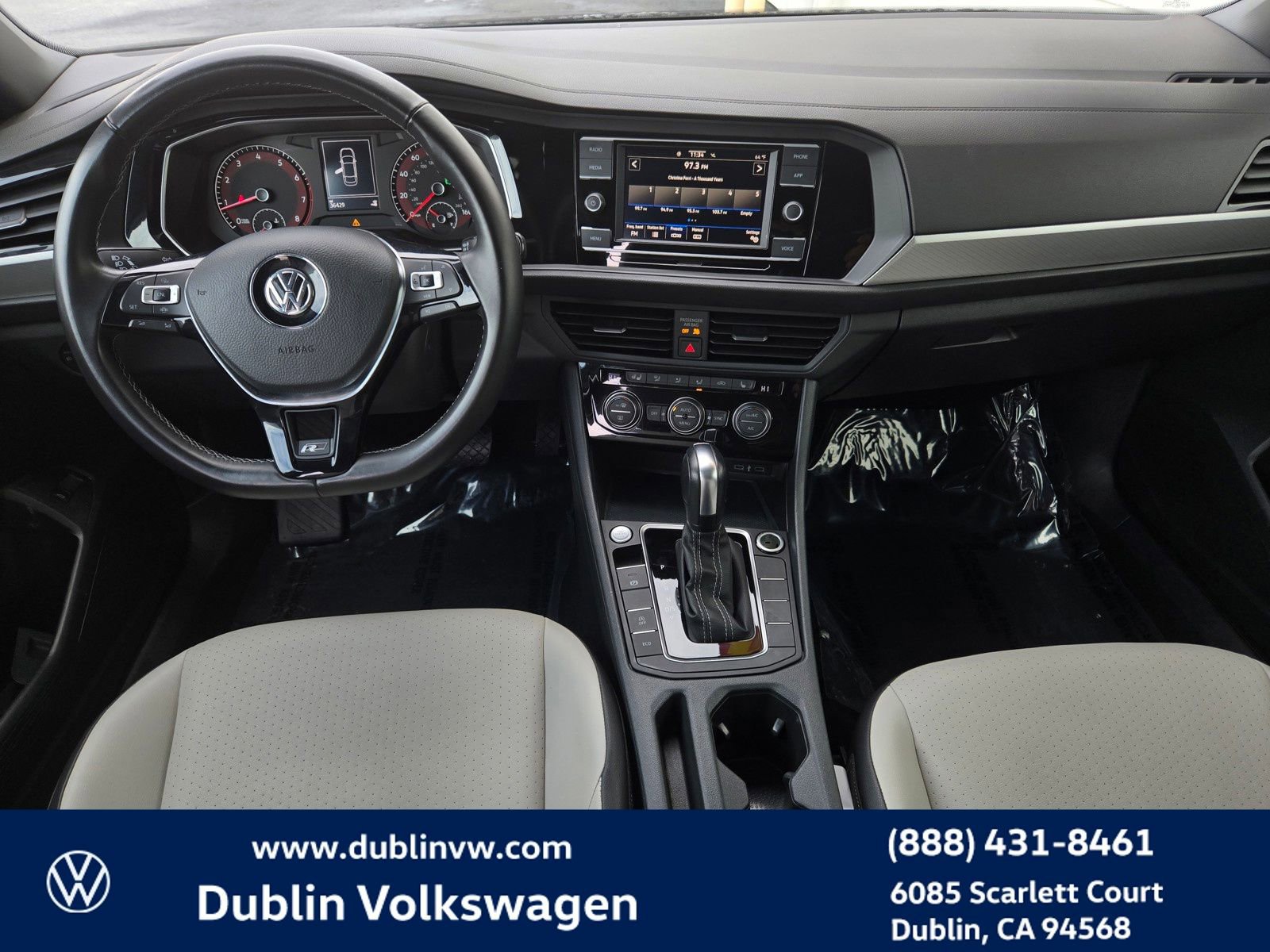 Certified 2020 Volkswagen Jetta R-Line w/ R-Line Cold Weather Package image 14