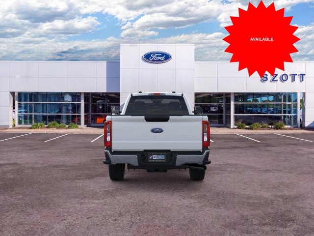 New 2026 Ford F350 XLT w/ FX4 Off-Road Package AWD/4WD image 5