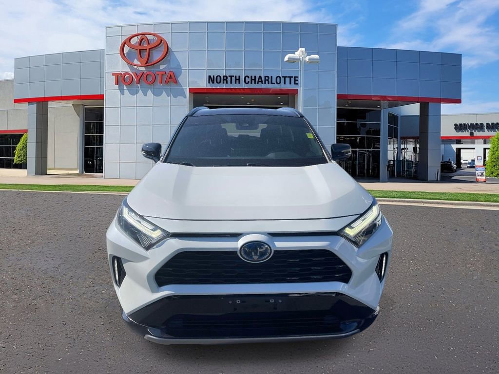 Used 2022 Toyota RAV4 XSE w/ XSE Grade Weather Package AWD/4WD image 5