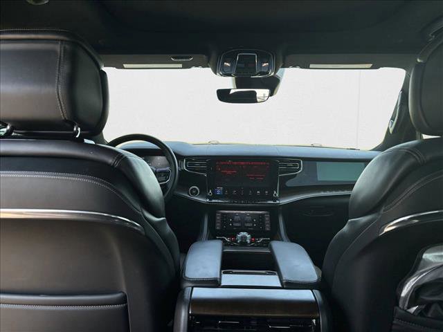 Used 2022 Jeep Grand Wagoneer Series I image 18