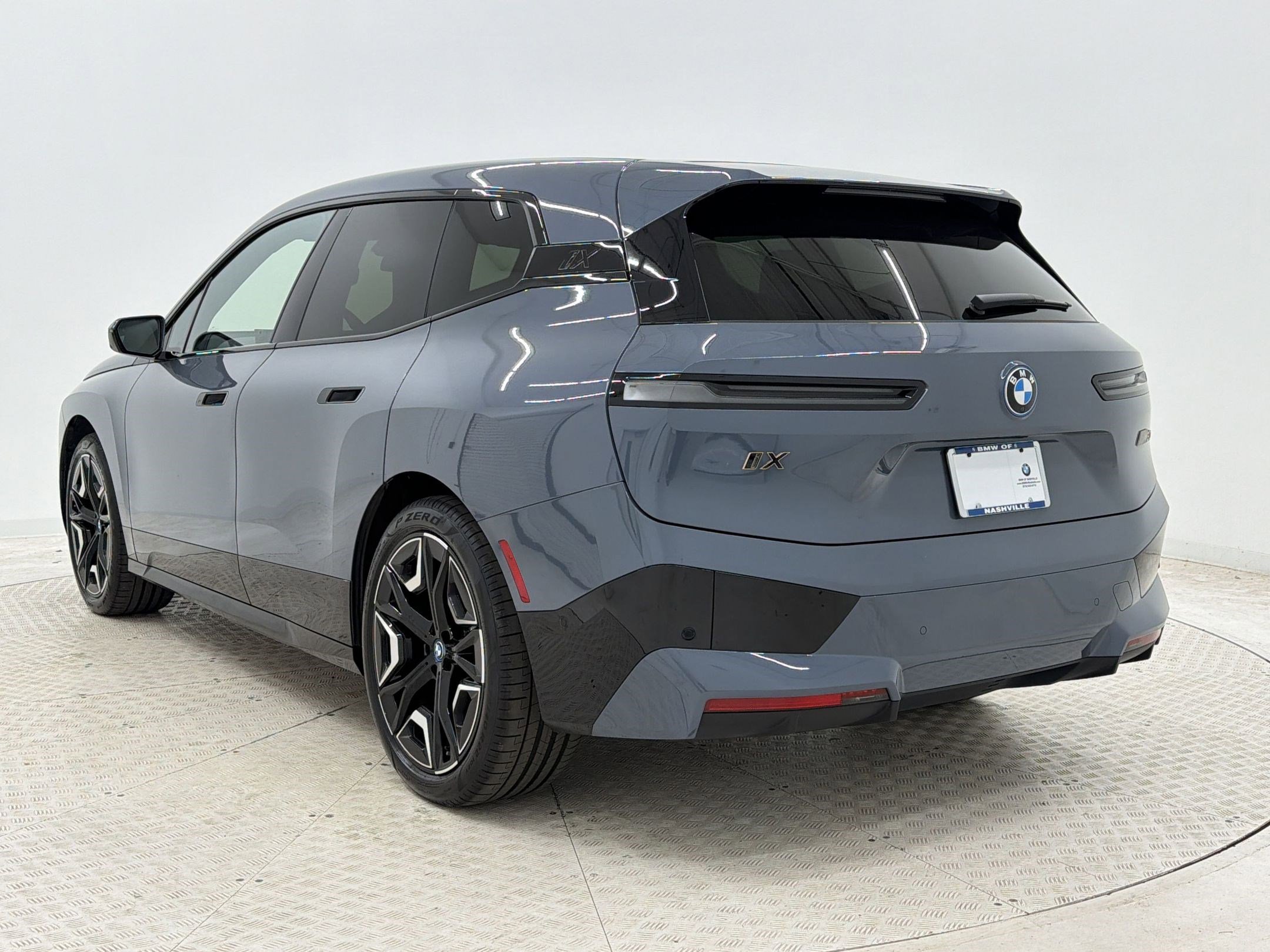 Certified 2024 BMW iX M60 image 3