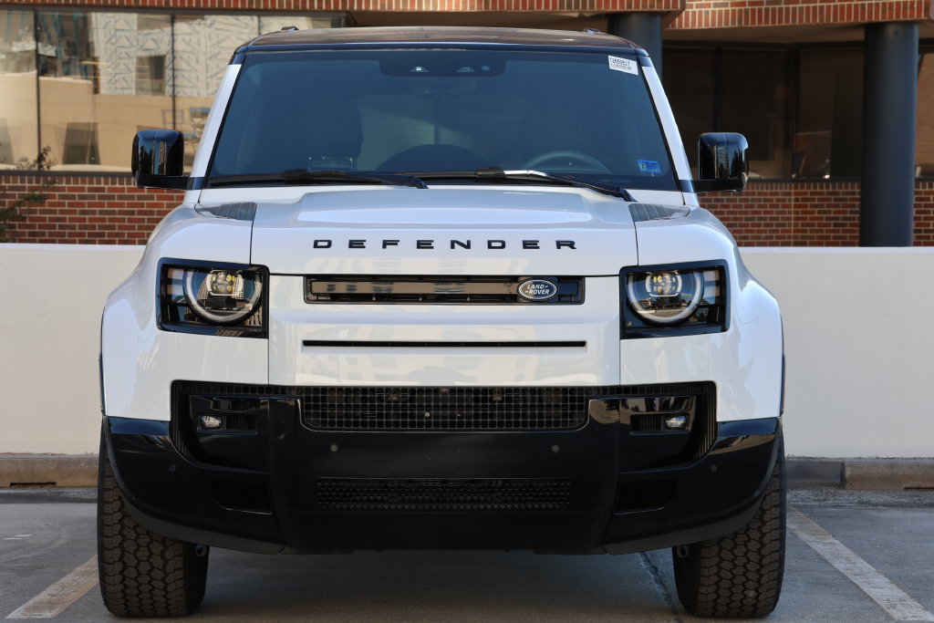 New 2026 Land Rover Defender 110 X-Dynamic SE AWD/4WD image 5
