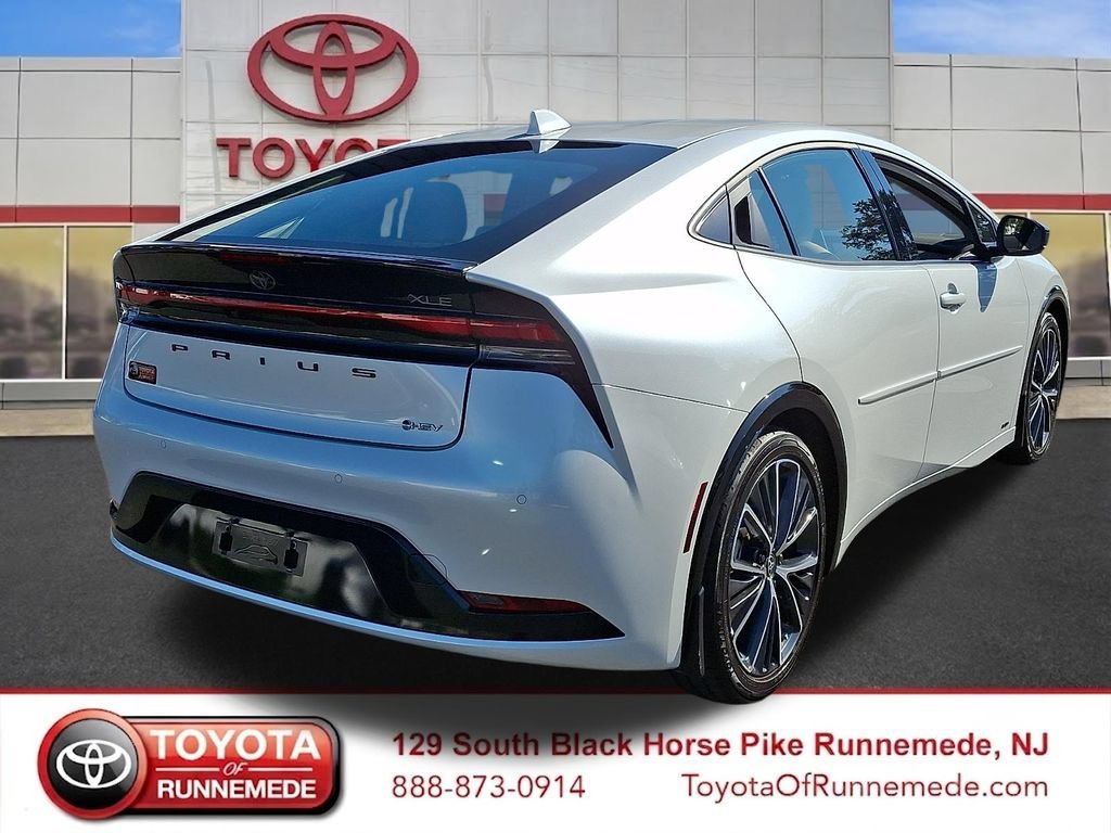Certified 2024 Toyota Prius XLE AWD/4WD image 6