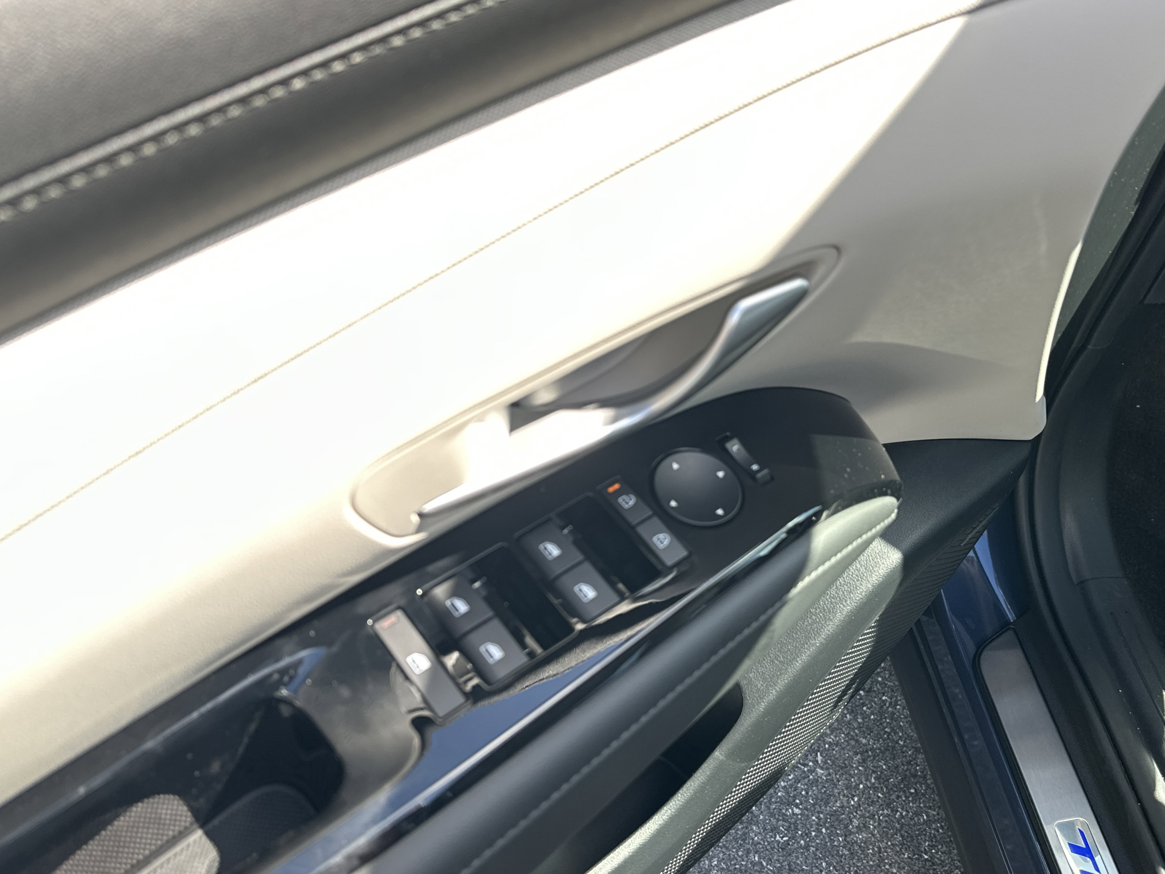 New 2026 Hyundai Tucson Limited FWD image 17
