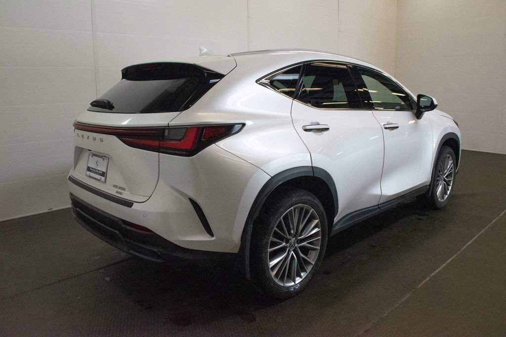 Used 2025 Lexus NX 350 AWD w/ Accessory Package (2T) image 4