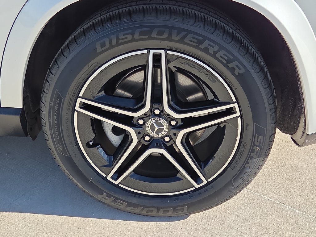 Certified 2021 Mercedes-Benz GLE 450 4MATIC image 11