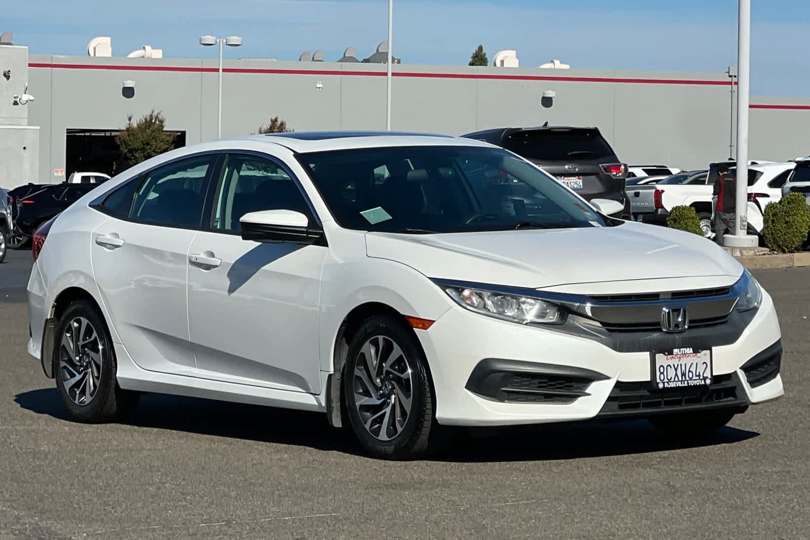 Used 2018 Honda Civic EX image 5