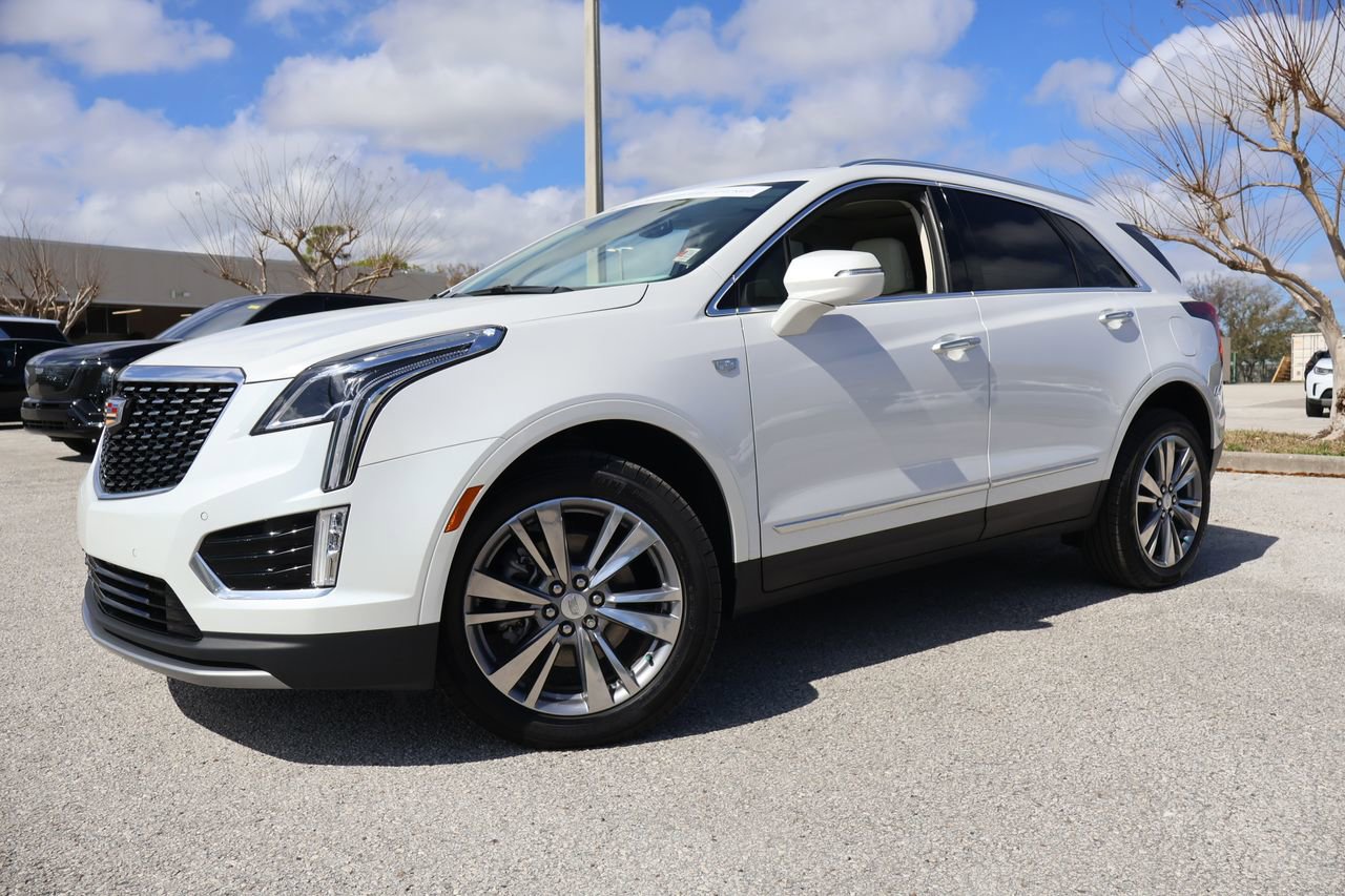 Certified 2025 Cadillac XT5 Premium Luxury