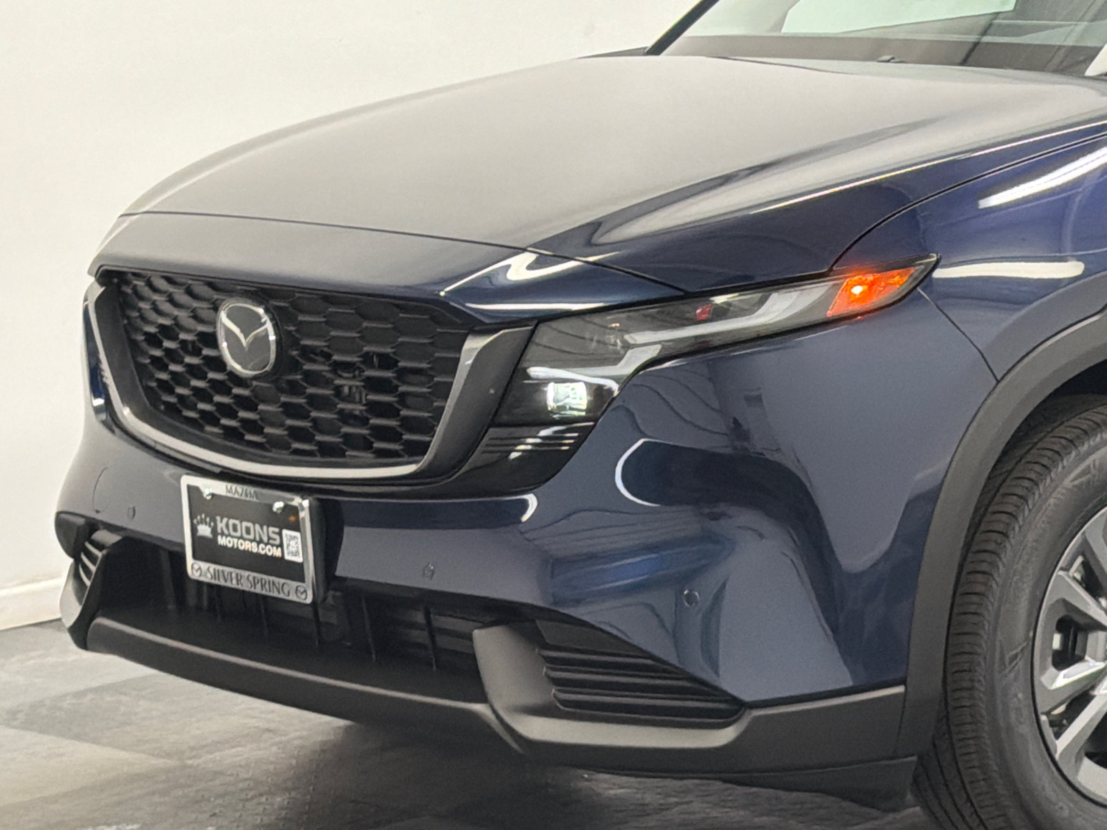 New 2026 MAZDA CX-5 Select AWD/4WD image 2