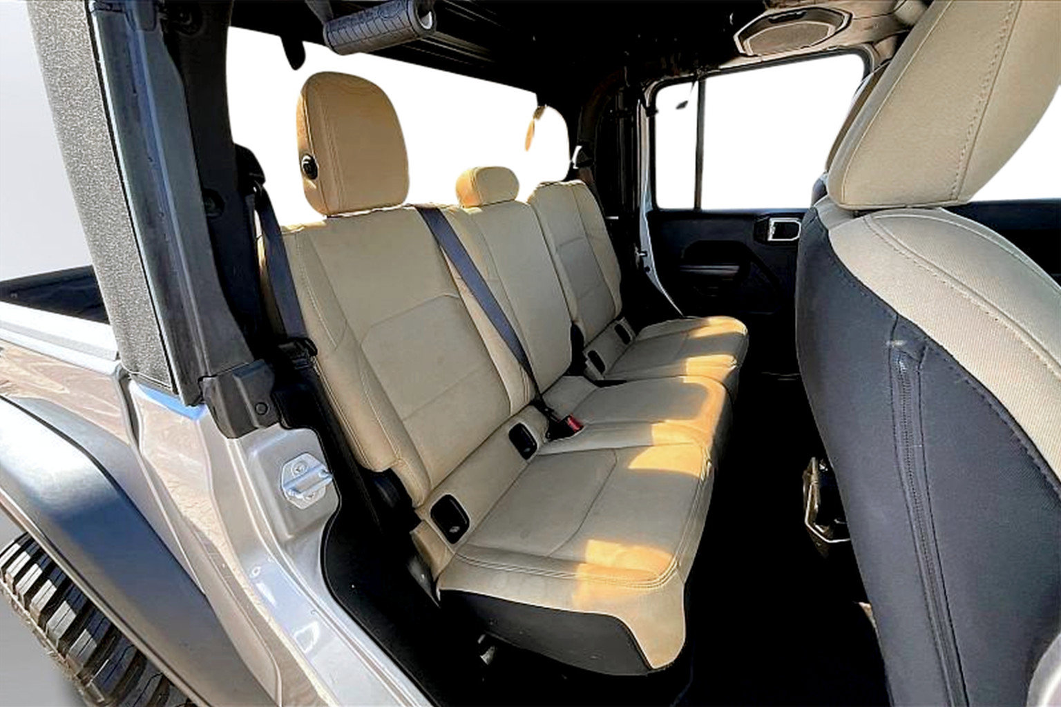 Used 2020 Jeep Gladiator Sport w/ Quick Order Package 24S image 26