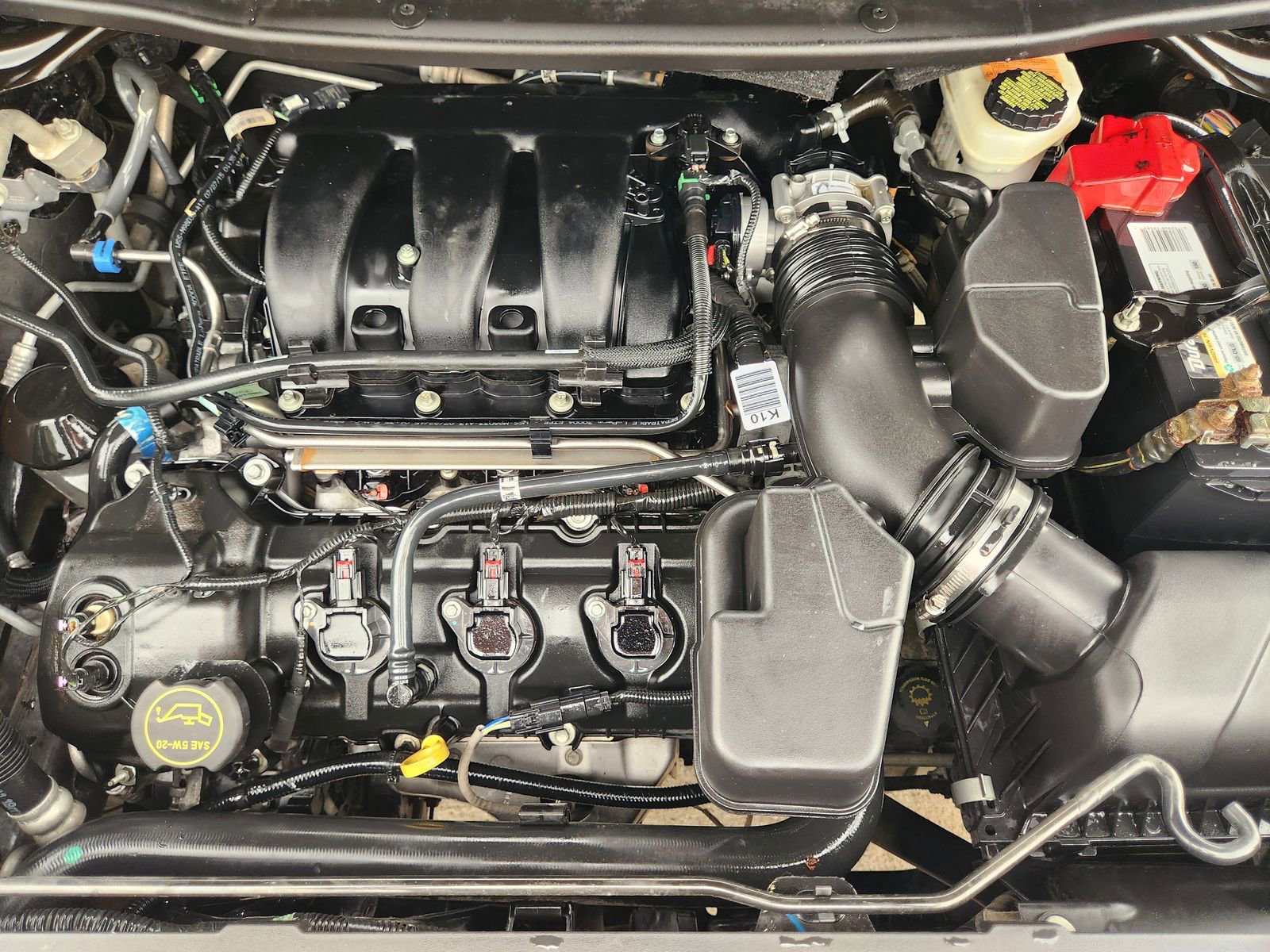 Used 2016 Ford Explorer XLT w/ Equipment Group 202A image 33