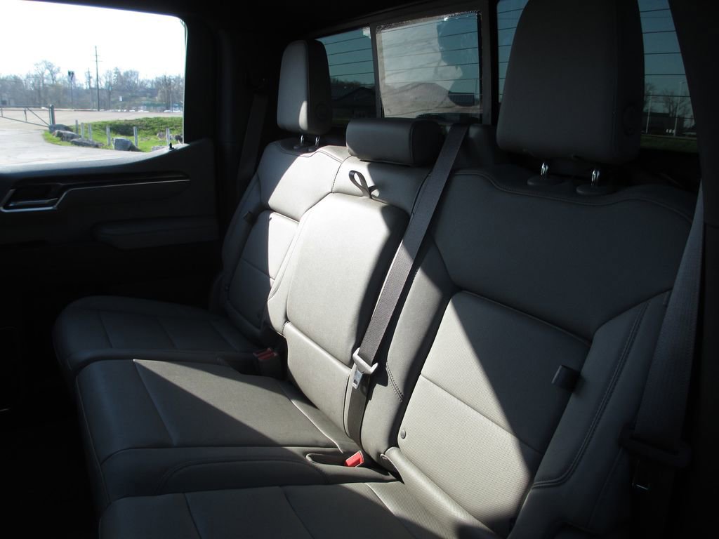 Used 2022 Chevrolet Silverado 1500 LTZ w/ LTZ Premium Package image 23