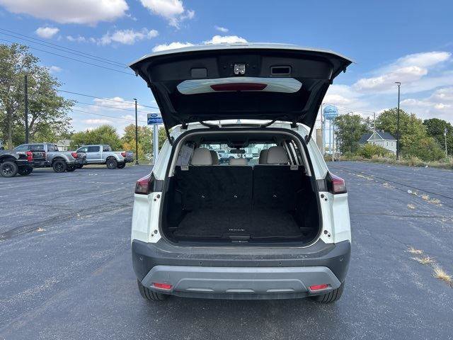 Used 2023 Nissan Rogue SV image 7