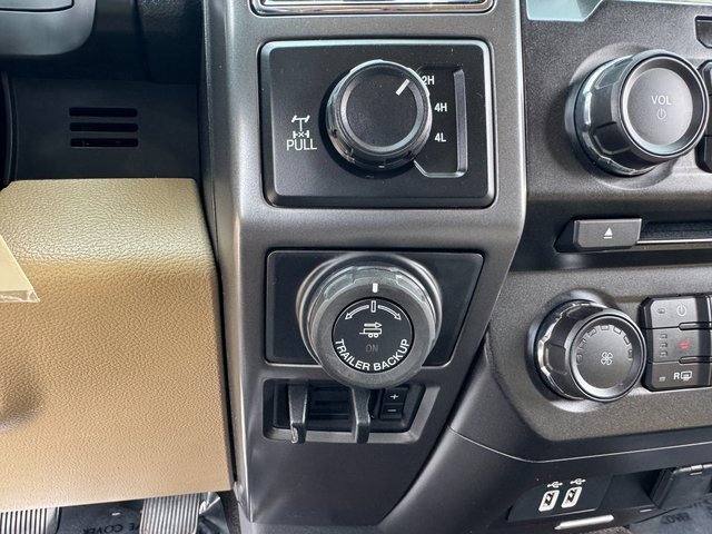 Used 2018 Ford F150 XLT w/ Equipment Group 302A Luxury image 27