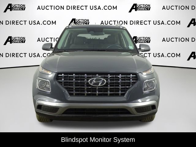 Used 2024 Hyundai Venue SEL image 3