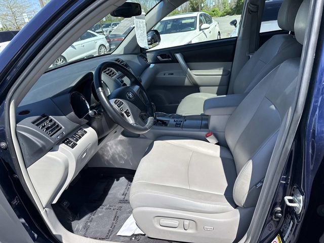 Used 2013 Toyota Highlander SE image 14