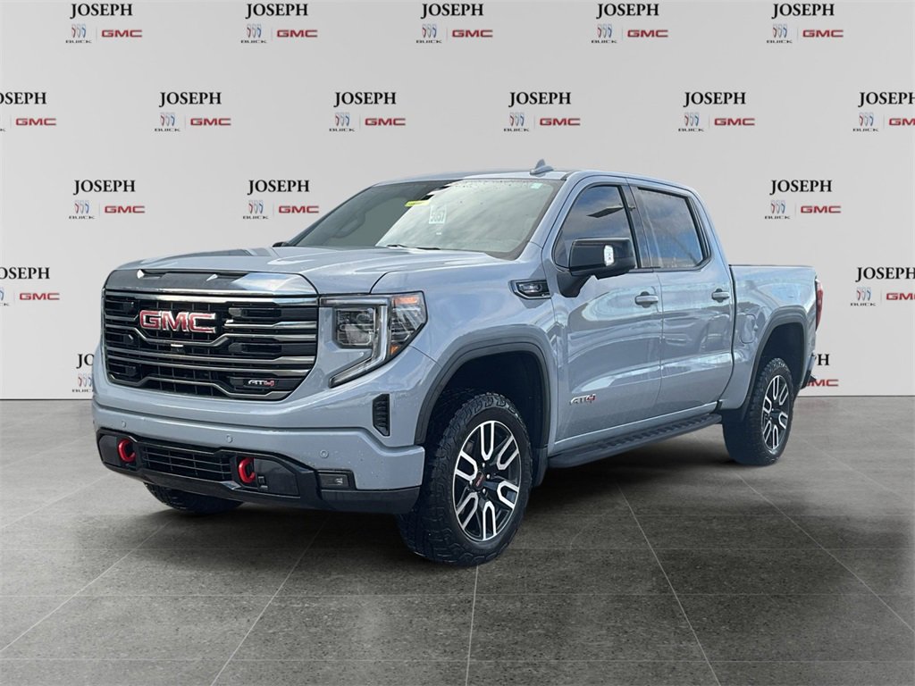 Used 2024 GMC Sierra 1500 AT4 w/ AT4 Premium Package image 4