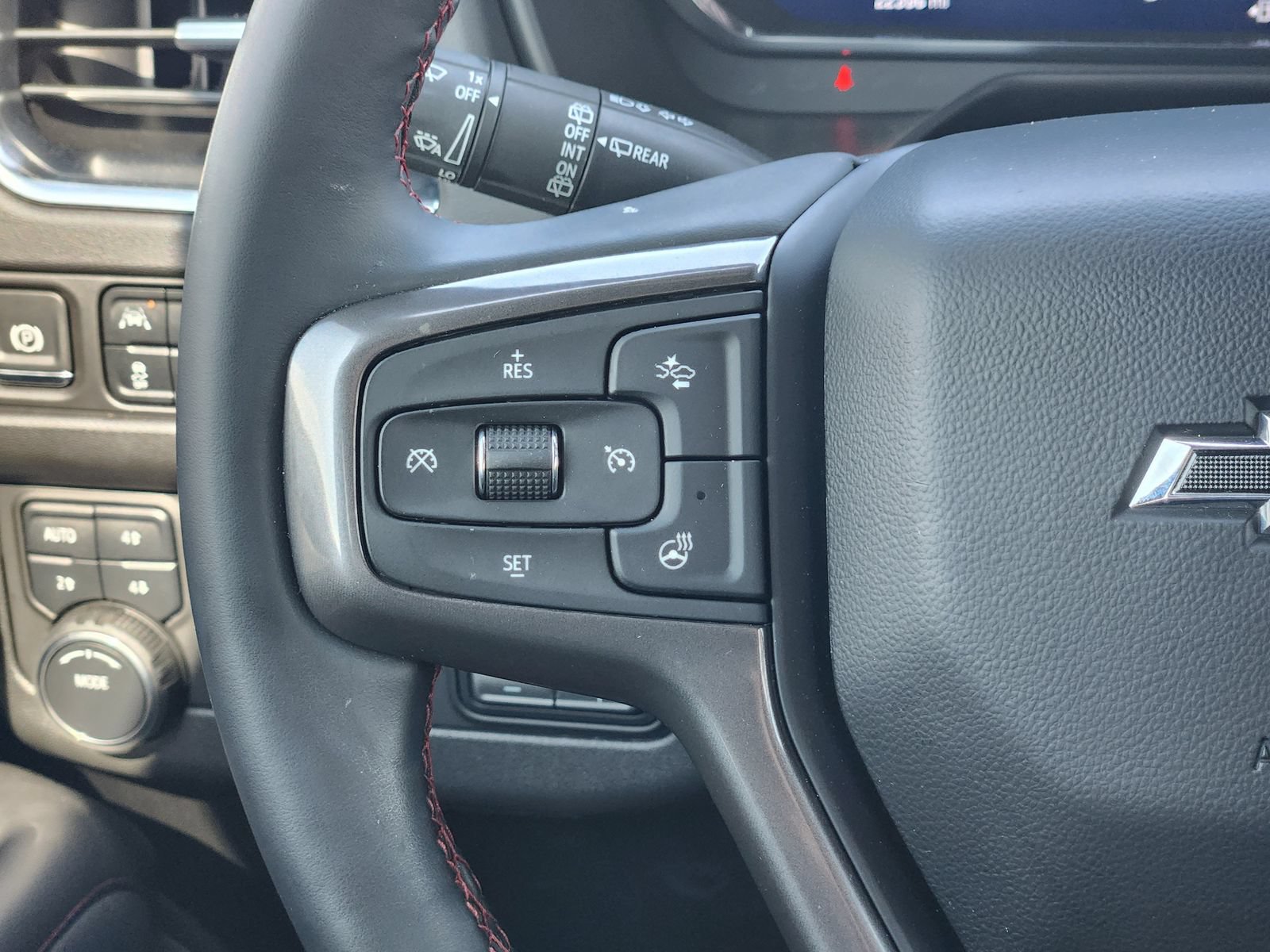 Used 2024 Chevrolet Tahoe RST w/ Luxury Package AWD/4WD image 31