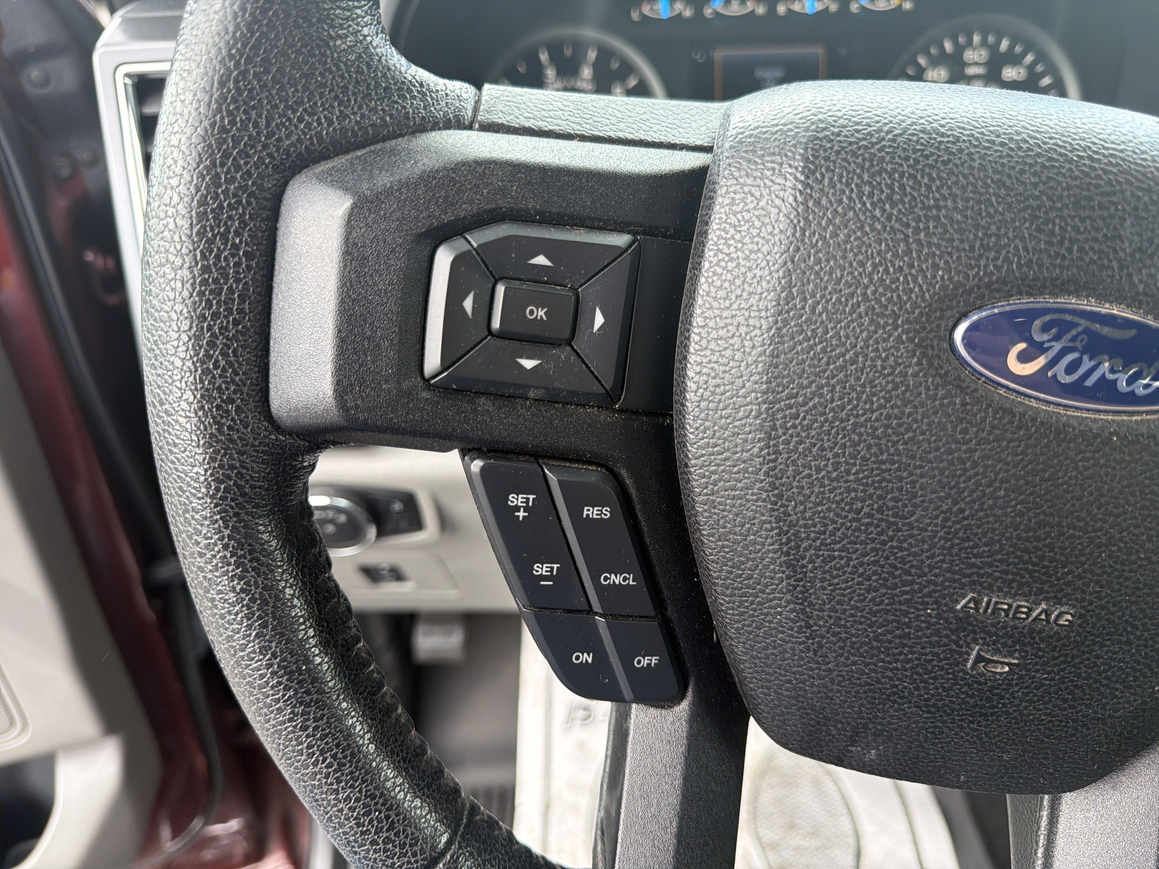 Used 2016 Ford F150 XLT w/ Equipment Group 302A Luxury AWD/4WD image 18