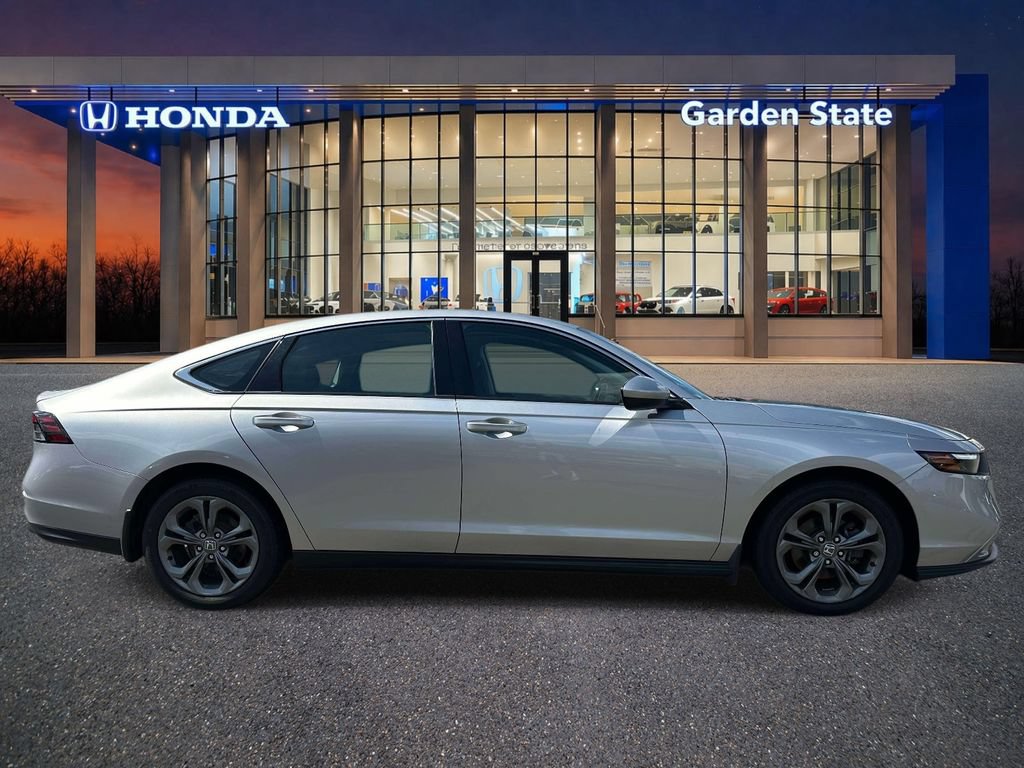 Certified 2024 Honda Accord EX image 5
