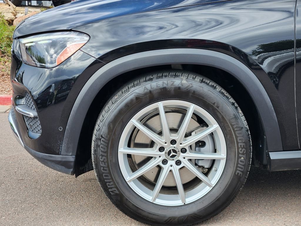 Used 2025 Mercedes-Benz GLE 450e 4MATIC image 9