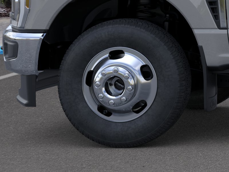 New 2026 Ford F350 4x4 Crew Cab DRW Super Duty image 19