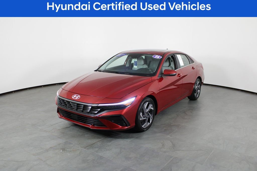 Certified 2025 Hyundai Elantra Limited image 2