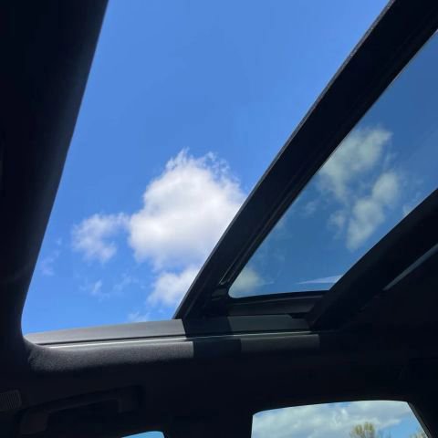 Used 2024 Lexus RX 500h F Sport image 4