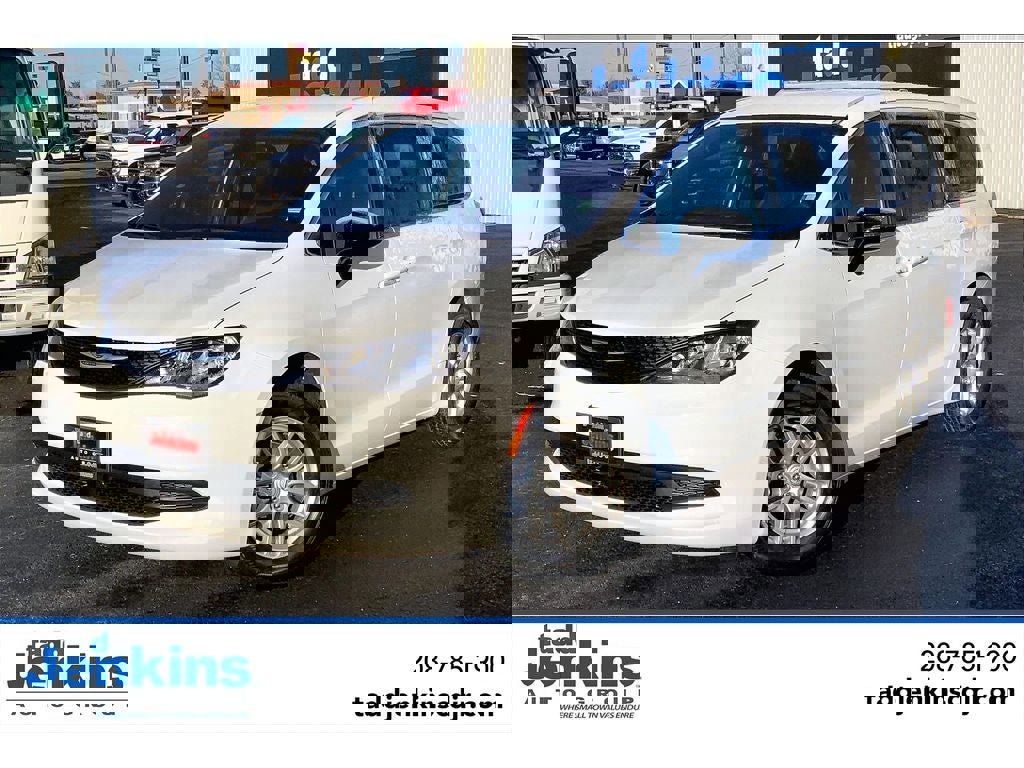 New 2026 Chrysler Voyager LX image 1