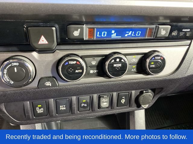 Used 2017 Toyota Tacoma Limited w/ Tow Package AWD/4WD image 23