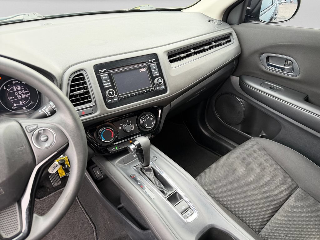 Used 2018 Honda HR-V LX image 22