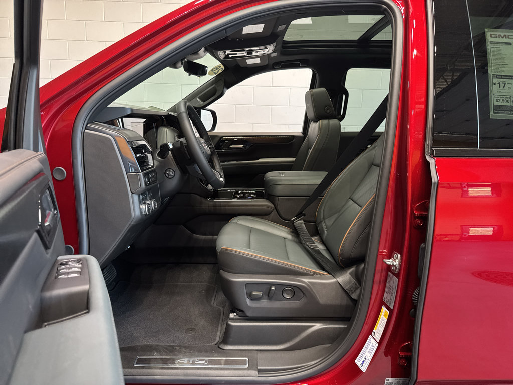New 2026 GMC Yukon AT4 w/ AT4 Premium Package AWD/4WD image 18