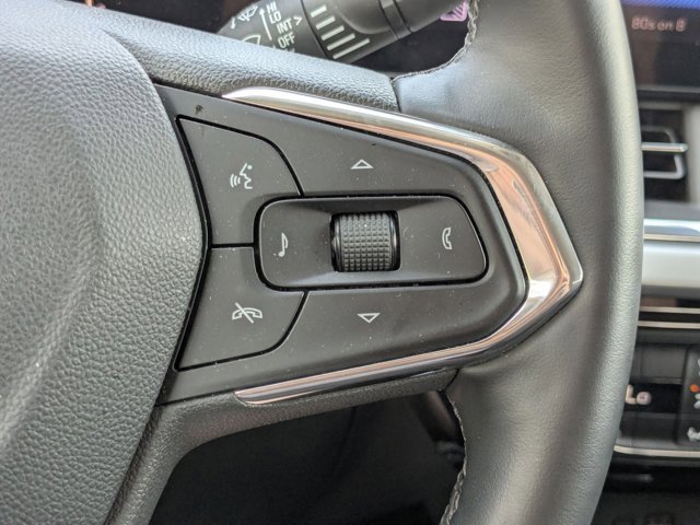 Used 2025 Chevrolet Trax LT w/ LT Convenience Package image 20